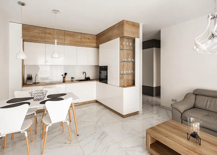 Przy Bulwarach W Straconce *